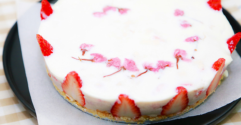 Strawberry tofu cake recipe